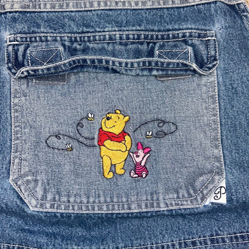 Vintage Winnie The Pooh Piglet Denim Overalls Short Women Size 20 Cutoffs - Picture 6 of 10